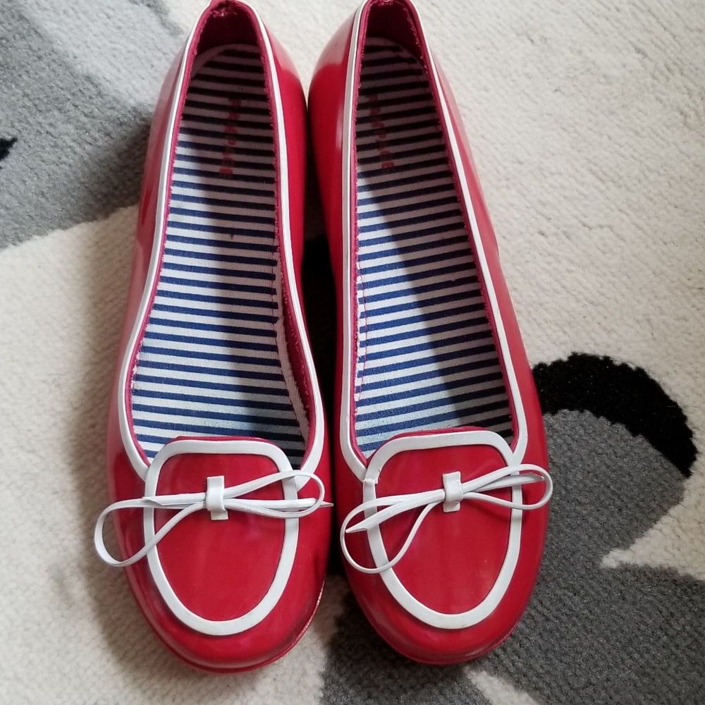 Rampage Rubber Bow Shoes
